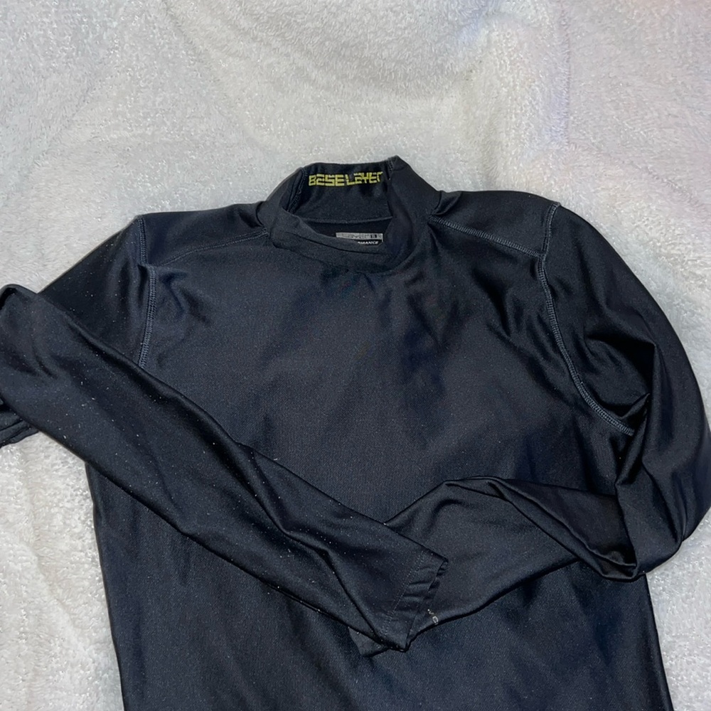 Layer 8 base layer performance heavy weight